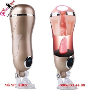 Cốc âm đạo gắn tường kết hợp lưỡi liếm đầu dương vật cho nam