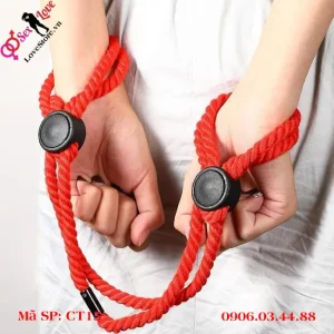 Chất liệu mềm mịn thoáng khí thoải mái khi đeo