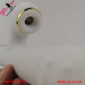 Nhánh phụ bú mút, đá lưỡi kích thích âm vật